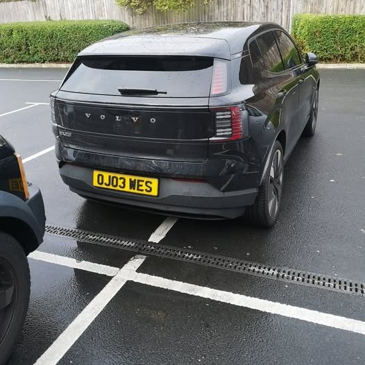 📍 Tesco, Castlereagh