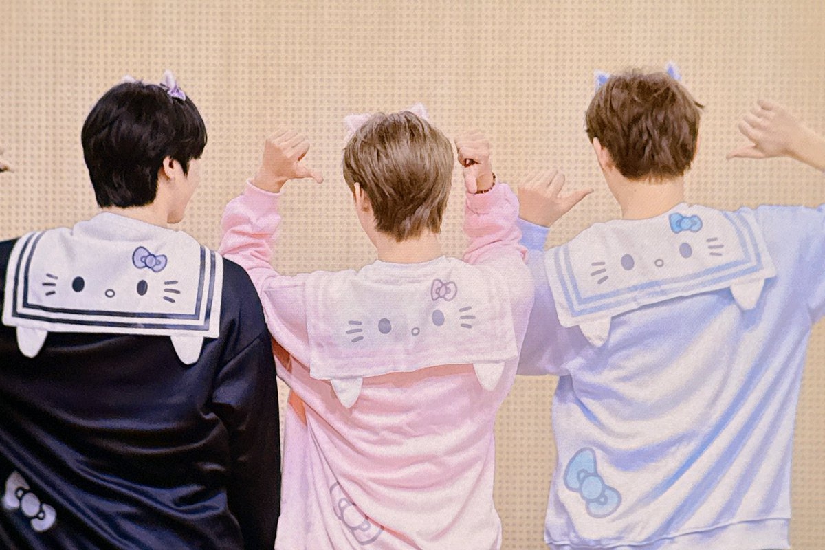 idntt_kdh's tweet photo. 250912 #idntt #아이덴티티 #김도훈 #KIMDOHUN #김희주 #KIMHEEJU #최태인 #CHOITAEIN @idntt_cosmo https://t.co/eaGWTULS4c