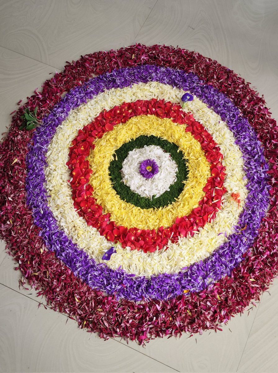 lachy_7's tweet photo. #BTS #coconam25 #സ്നേഹംBTS #flowerworks https://t.co/UN4YmNbnkk