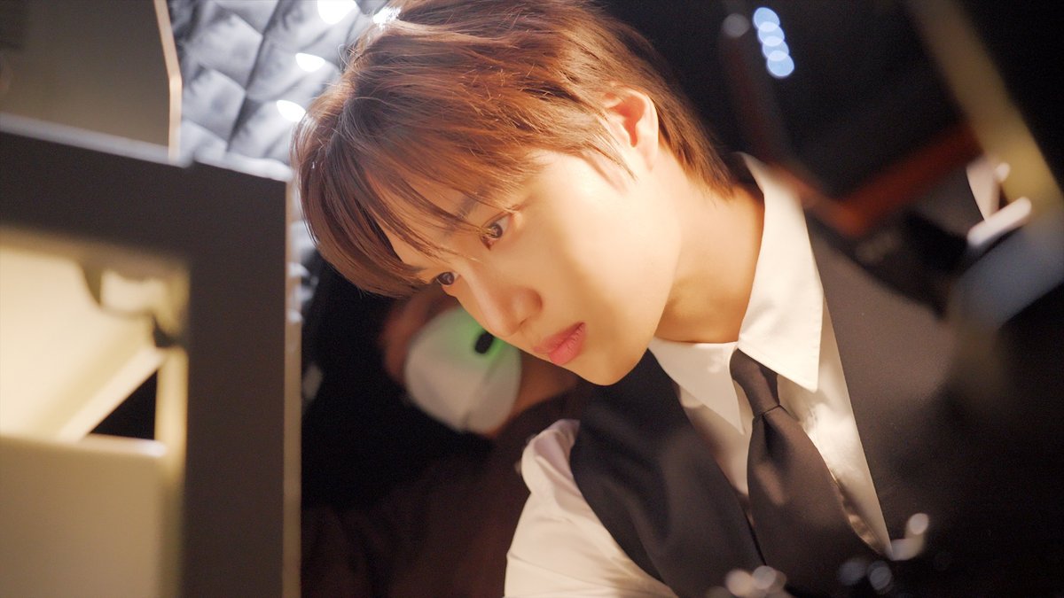 weareoneEXO's tweet photo. Poster &amp; VCR Shooting | 2025 KAI SOLO CONCERT TOUR 'KAION' IN SEOUL Behind Ep.1

https://t.co/P3IC1WaJjB

#KAI #카이
#EXO #엑소 #weareoneEXO
#KAION #KAI_KAION
#KAI_SOLO_CONCERT_TOUR
#2025_KAI_SOLO_CONCERT_TOUR_KAION_IN_SEOUL https://t.co/zuMrfY4xYS