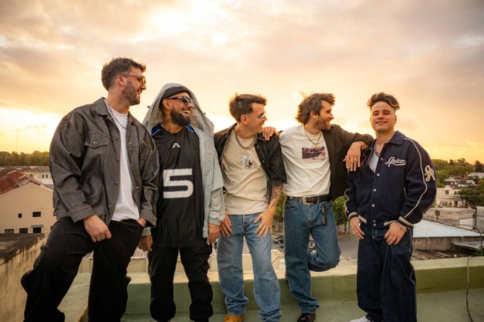 🎤 Cindy Cats: el disco, los invitados misteriosos y el enigma del 17 de septiembre

👉🏽 La cita es en el Microestadio de Ferro el 27 de noviembre

✒️ Por <a href="/sonandocine/">Raúl Bertuccelli</a>

(💣 ¡Sorpresa!)

bigbangnews.com/show/cindy-cat…