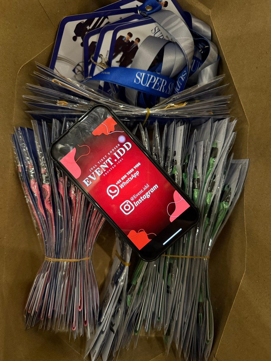 BE BRIGHT tweet media