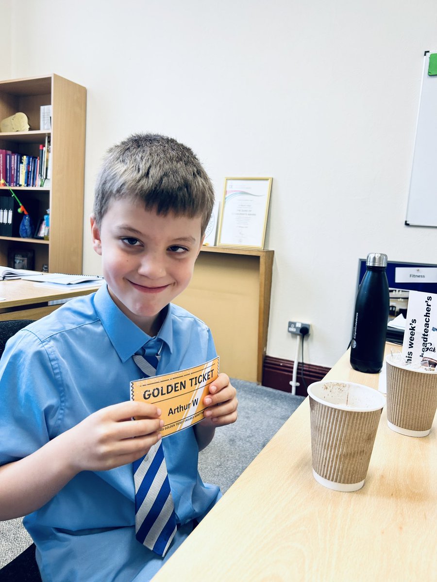 Congratulations to Arthur who is this week’s Golden Ticket winner — super efforts in class and helping out our new staters. 🌟☕️