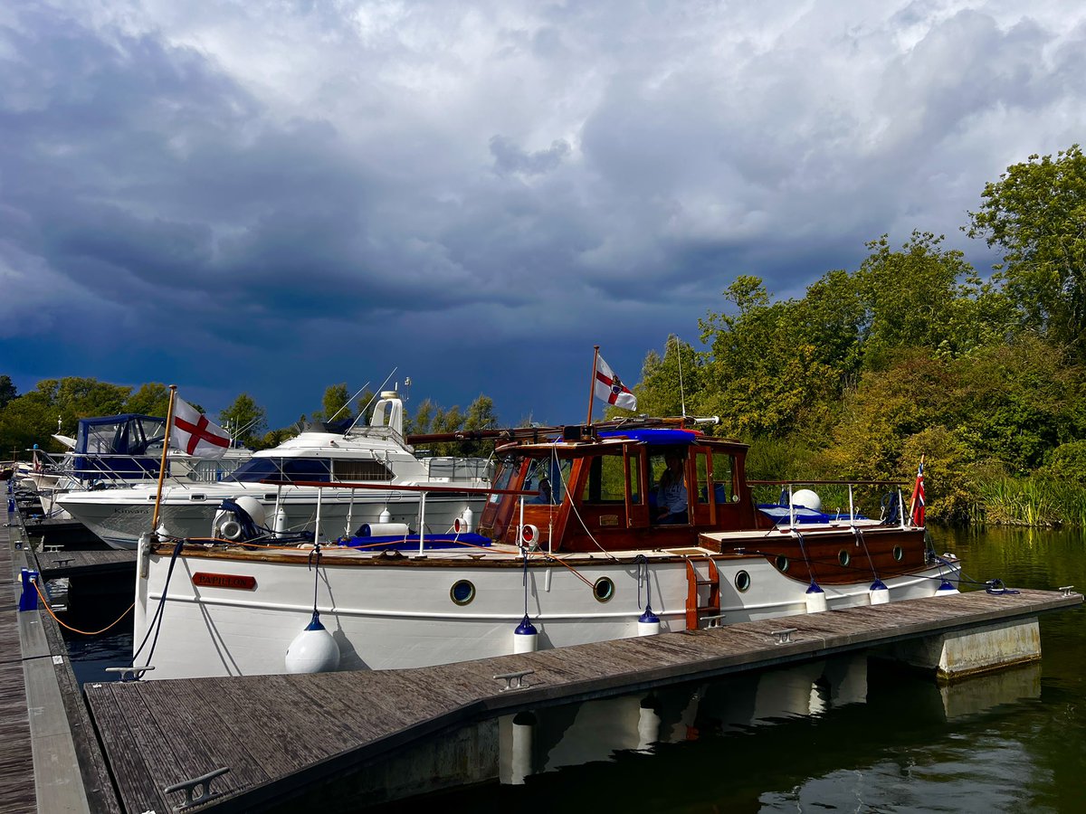 Papillon (@papillonadls) on Twitter photo Safely moored <a href="/phycthames/">Penton Hook</a> for the ADLS veterans cruise tomorrow. <a href="/Dunkirk_Ships/">Dunkirk Little Ships</a> . Please come and wave, cheer and support the vets. Safely moored <a href="/phycthames/">Penton Hook</a> for the ADLS veterans cruise tomorrow. <a href="/Dunkirk_Ships/">Dunkirk Little Ships</a> . Please come and wave, cheer and support the vets.