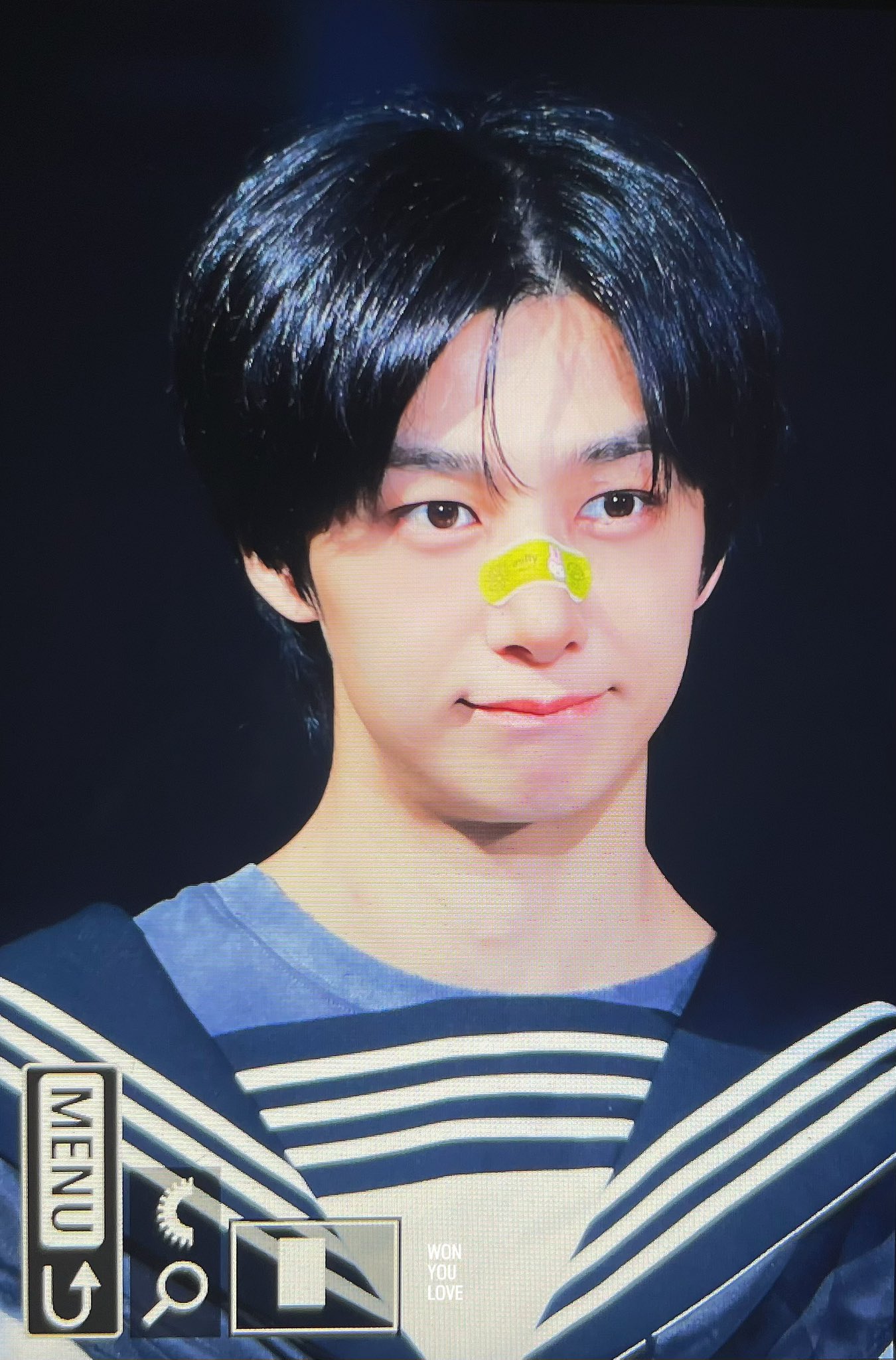 MONSTA X キヒョン サイン入り MONSTA X キヒョン voyager 直筆サイン