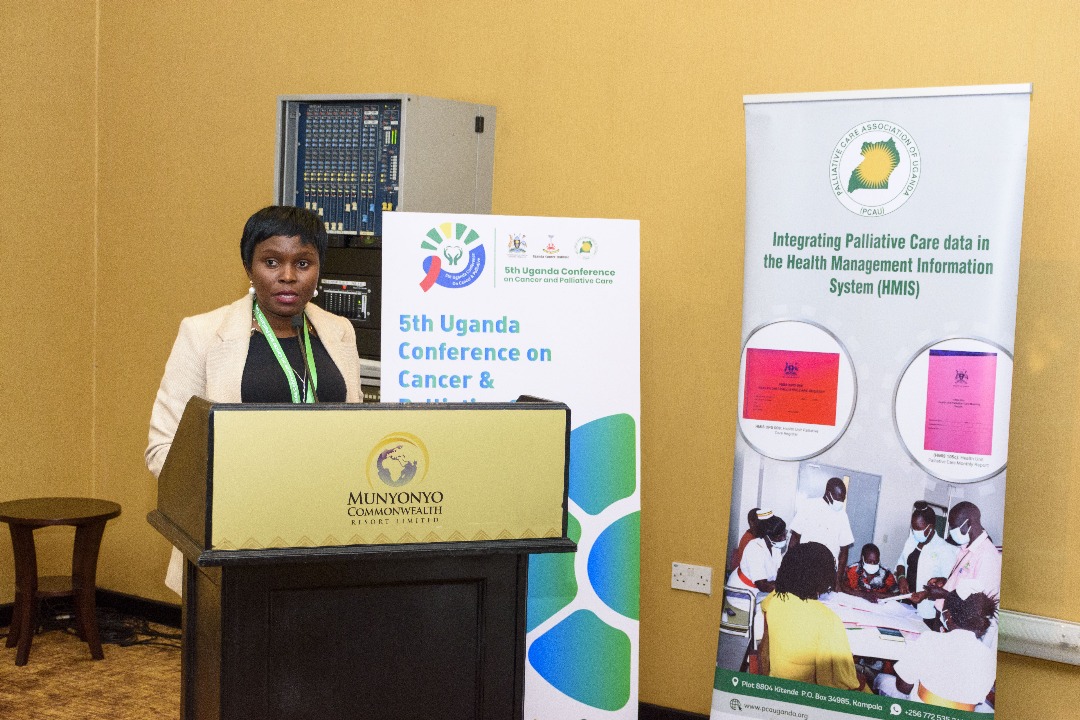 💬 "AI is now being used to;
✒️Predict patient needs &amp; support remote consultations (telehealth).
✒️Train health workers where specialists are limited.
✒️Personalize treatment plans for cancer patients." 

~Rose Nakasi, [<a href="/AI_HealthLabMak/">Makerere AI Health Lab</a>]

#UCIPCAUConf2025
#UGCancerPalliative2025