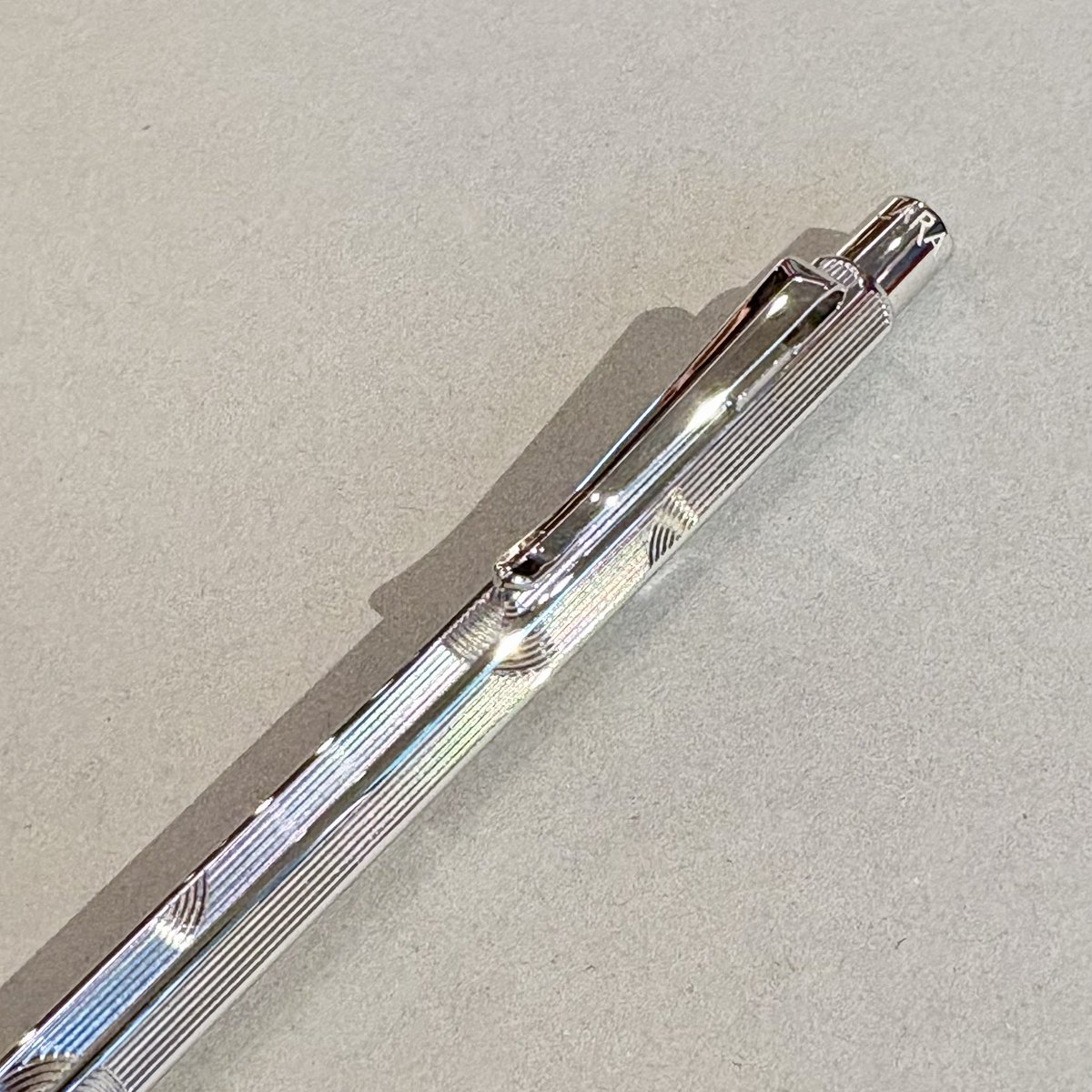 カランダッシュ エクリドール ゼン が入荷しています。 ZENは日本の