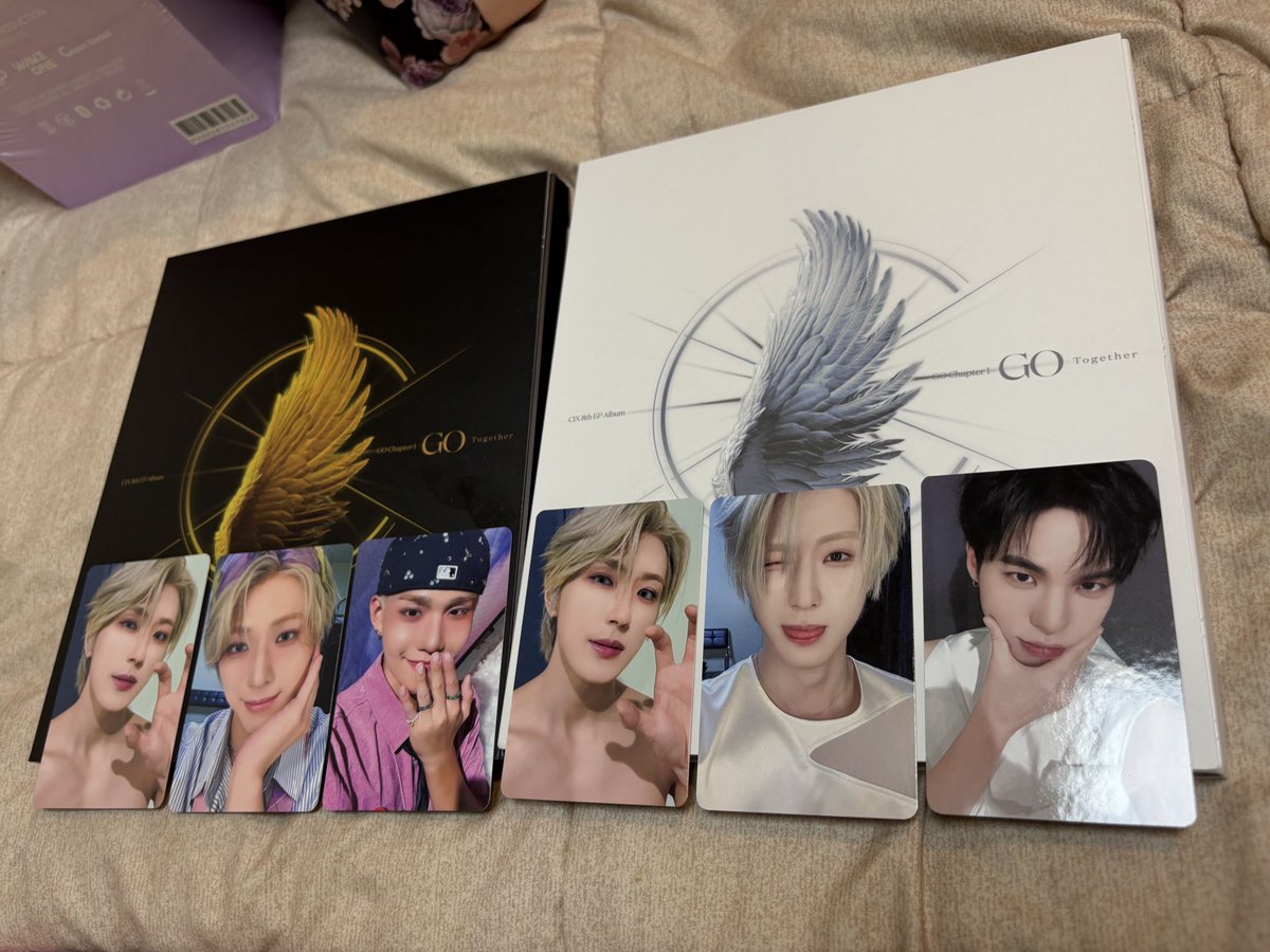 pixlcix's tweet photo. my pulls!!! why does yonghee love me? 🤪🩷 https://t.co/F5dvWMJErL