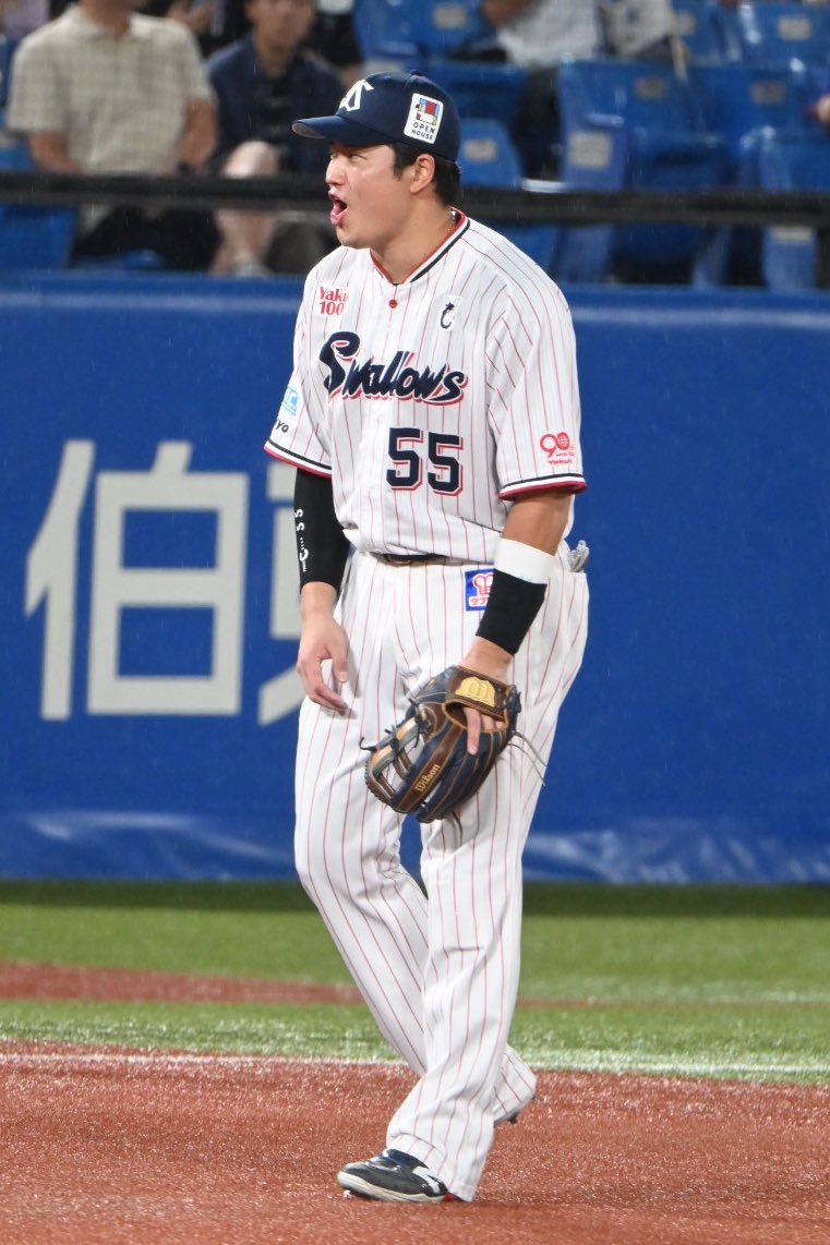 北村拓己投手の奪三振に驚くむねたかさん😳
表情豊かすぎる😂
2025.9.12 神宮
#swallows
#村上宗隆