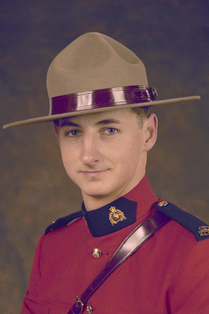 Honour Roll 166: Cst. Thomas James Agar was shot and killed this day in 1980. At Depot there is an “Agar Lane” in his memory. #RCMPNeverForget <a href="/BCRCMP/">BCRCMP</a>