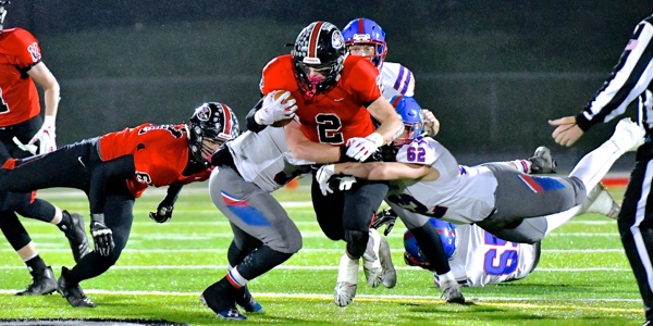 LoramieFootball's tweet image. Game Day!! #TakeIt