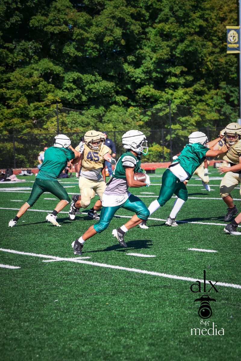 CoachJoshRiley's tweet photo. Game day!   Excited to go into battle with this group tonight. https://t.co/A03xx97Wa8