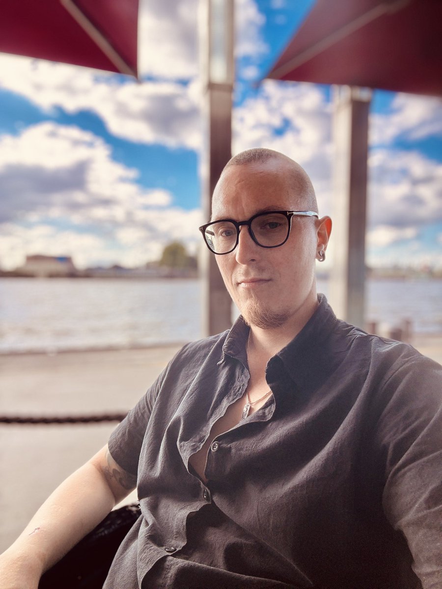 So dannsind wir mal jetzt in Hamburg