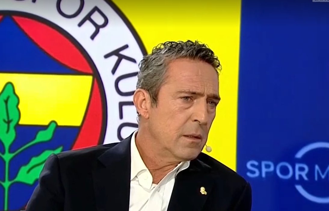 Ali Koç: Türk hoca yabancı hoca diye bir ayrım yok. İyi hoca, kötü hoca var...

30 sn. sonra:

Ali Koç: Ben Türk hoca olacaksa İsmail Kartal'dan başkası olmayacak dedim. Öbür türlüsü haksızlık olurdu. Arkadaşlar bu yönde (yabancı hoca) karar verdi.

#AliKoc #Fenerbahçe