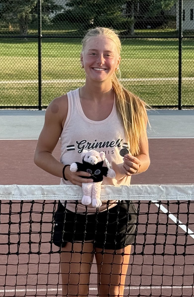 Bear At The Net tweet media