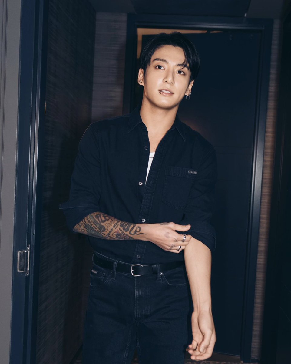 JK Radio Updater (@jkradioupdater) on Twitter photo <a href="/XFashion/">@XFashion is at NYFW</a> <a href="/CalvinKlein/">calvinklein</a> We are so excited for Jung Kook Fashion Week Debut !
#JUNGKOOKxCALVINKLEIN #NYFW <a href="/XFashion/">@XFashion is at NYFW</a> <a href="/CalvinKlein/">calvinklein</a> We are so excited for Jung Kook Fashion Week Debut !
#JUNGKOOKxCALVINKLEIN #NYFW