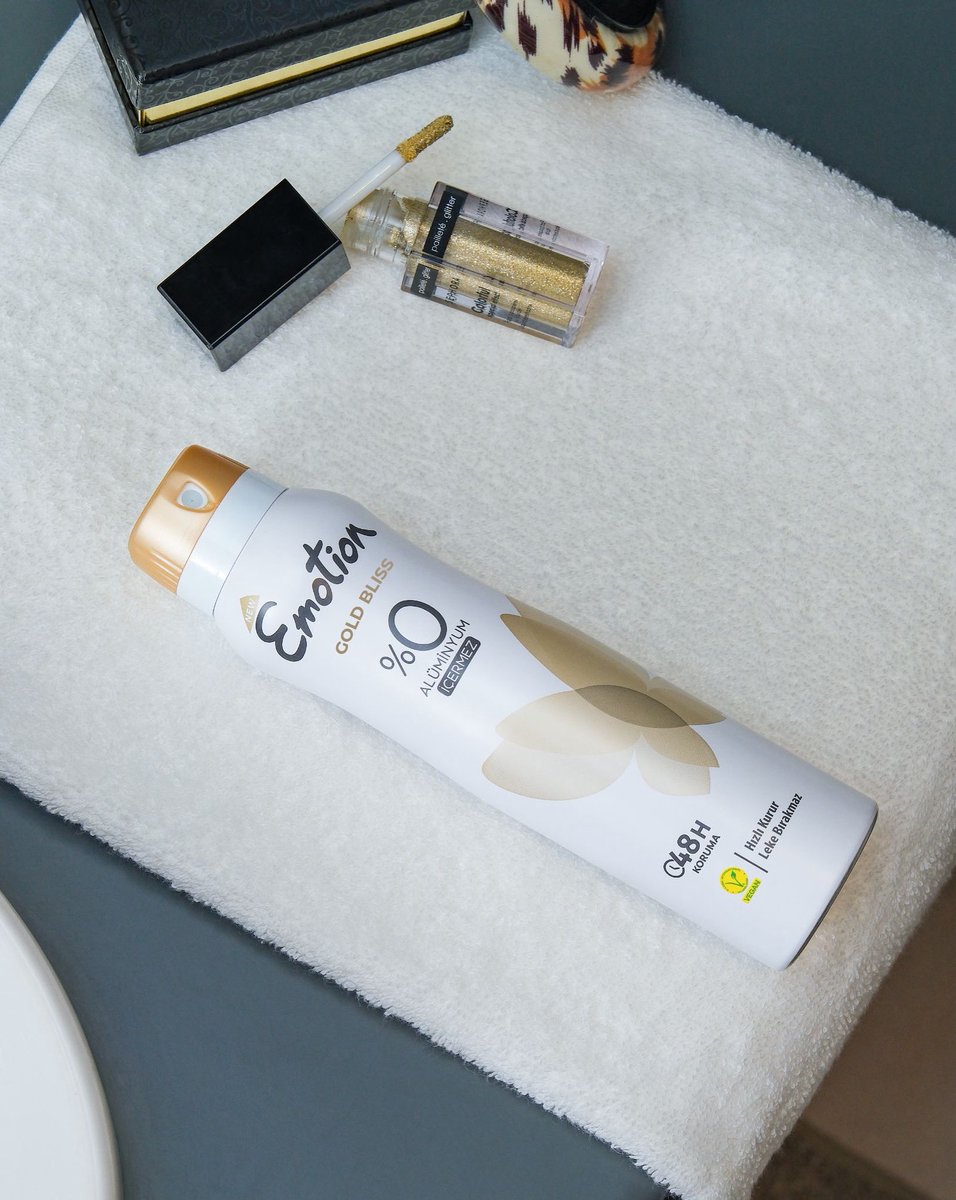 Gold Bliss tenine değdiği an büyü başlar. ✨

@evyaptr #MiyysGibiKok #ZararıYok #GoldBliss