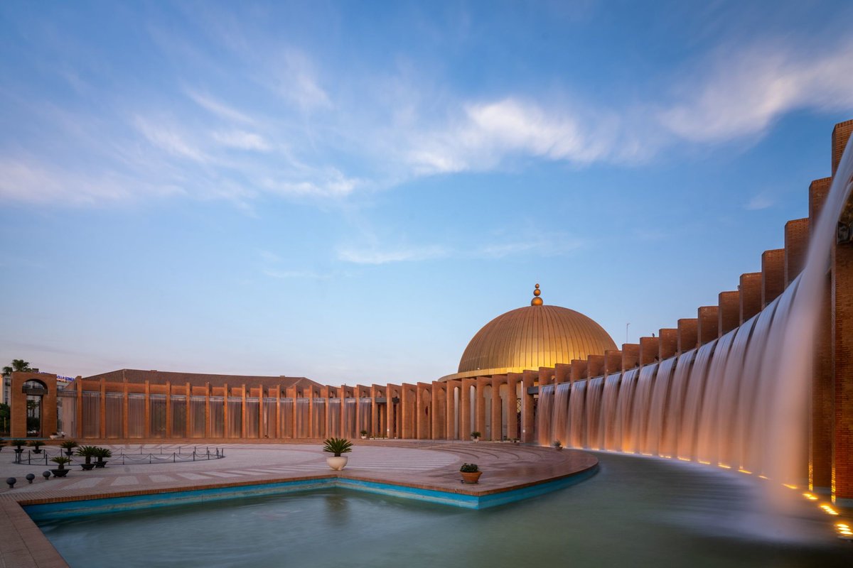 Seville: heritage meets innovation 🏛️✨ <a href="/fibesevilla/">Fibes Sevilla</a> — your hub for top pro events.

🔗 Make Seville your go-to destination for professional events:. tourspain.es/en/b2b/seville…
 
#VisitSpain #ThinkYouKnowSpain #SpainEvents #SpainMICE <a href="/TurismoAND/">Consejería de Turismo y Andalucía Exterior</a> <a href="/sevillaciudad/">Sevilla</a> <a href="/sevillacb/">Sevilla Convention Bureau</a>