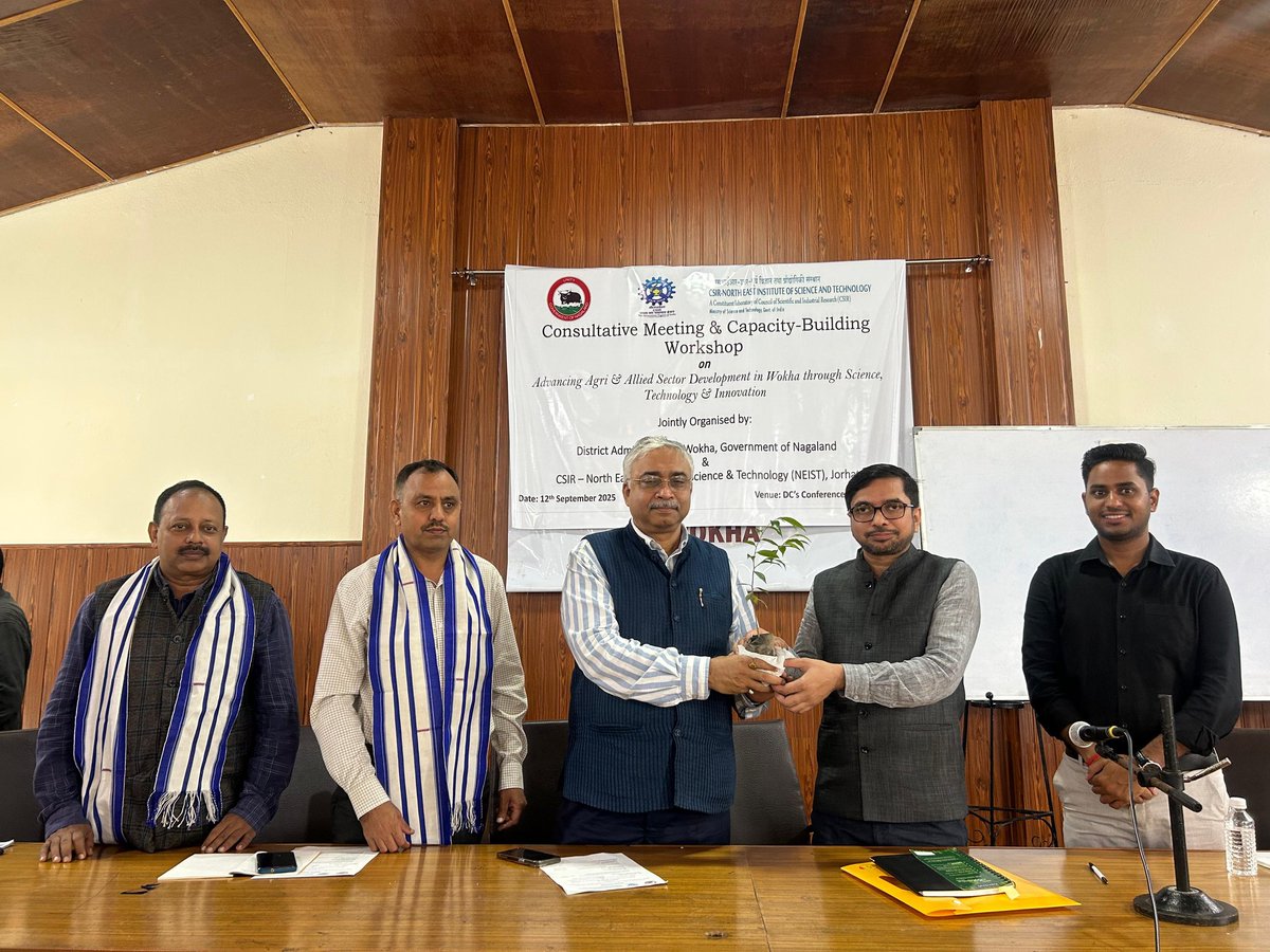 A one day consultative meeting and capacity building on Floriculture, Apiculture and Aromatic plants was jointly organised by District Administration #Wokha and CSIR-NEIST, Jorhat with active participation from Women Farmers <a href="/MyGovNagaland/">MyGov Nagaland</a> <a href="/MhaYanthan/">Mhathung Yanthan</a> <a href="/vineet_ias/">Vineet Kumar</a> <a href="/CSIR_NEIST/">CSIR-NEIST</a>