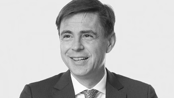 CasinoKousu's tweet image. Flutter Entertainment appoints Stefan Bomhard as its new Non-Executive Director starting Oct 1, 2025 🌍🎰

👉 Read more: casino-kousu.com/flutter-non-ex… 

#FlutterEntertainment #iGaming #BoardAppointment #CasinoNews