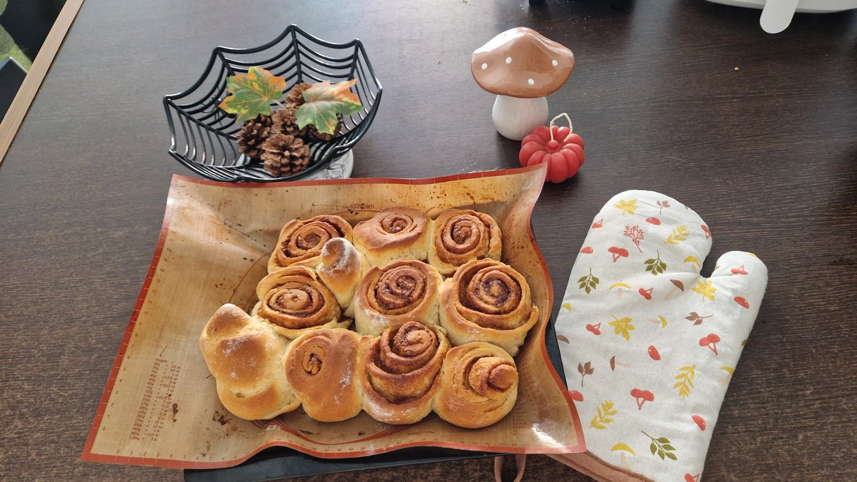 Que rollo de canela 
Nunca supe como se escribe