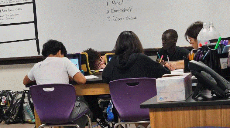 JohnStem_EISD's tweet photo. 🧪 Instructor Collins’ 7th grade scientists have been exploring solvents &amp; solutes! 🌊
Be sure to ask your student:
👉 What's the difference?
👉 What does aqueous mean? 💧
#ScienceIsCool #7thGradeScience #BulldogScholars 🧠🔬 https://t.co/3lVF0hfiL6