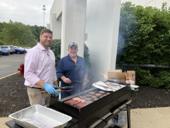 ABS_Energy's tweet image. Team, food, and sunshine—our summer cookout was a success! 🍔🌭☀️
Grateful for moments that bring us together outside of work. #TeamABS