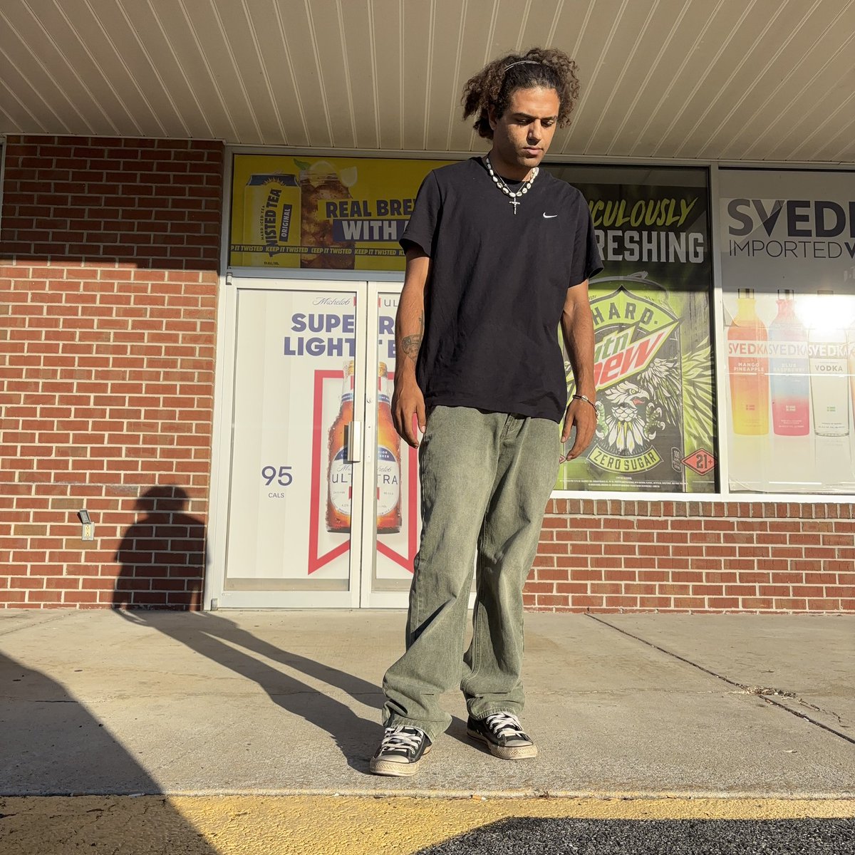 aryemusic's tweet image. HANDLE IT.

OUT NOW!

listen: push.fm/fl/handleitarye