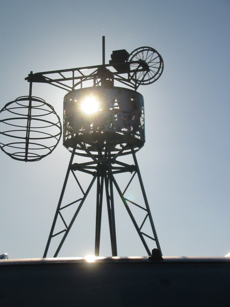 ✨ Cornwall’s Creative Iron Heart — Meet Graham Jobbins!

In Botallack, Cornwall, artist Graham Jobbins crafts stunning sculptures from scrap metal—many of them celebrating Cornish mining and working heritage. bit.ly/4gmvb4B

#CornwallArt #ScrapMetalSculpture