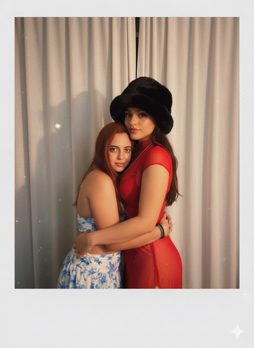 callmenems_'s tweet photo. one day❤️‍🩹
@rosalia https://t.co/pEM8WPfjt1