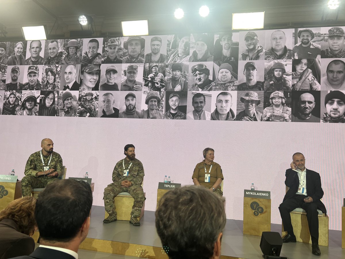 Brooks Newmark 🌻 🇺🇦 (@brooksnewmark) on Twitter photo At Yalta European Strategy Conference (aka YES) in Kyiv hosted by <a href="/ZelenskyyUa/">Volodymyr Zelenskyy / Володимир Зеленський</a> - gr8 speeches by Zelensky, <a href="/BorisJohnson/">Boris Johnson</a> <a href="/sikorskiradek/">Radosław Sikorski 🇵🇱🇪🇺</a> <a href="/alexstubb/">Alexander Stubb</a> <a href="/generalkellogg/">Keith Kellogg</a> <a href="/nfergus/">Niall Ferguson</a> et al - most moving tho was ‘Conversation with Ukrainians who returned from Russian Captivity’ #WarCrimes 🇺🇦 At Yalta European Strategy Conference (aka YES) in Kyiv hosted by <a href="/ZelenskyyUa/">Volodymyr Zelenskyy / Володимир Зеленський</a> - gr8 speeches by Zelensky, <a href="/BorisJohnson/">Boris Johnson</a> <a href="/sikorskiradek/">Radosław Sikorski 🇵🇱🇪🇺</a> <a href="/alexstubb/">Alexander Stubb</a> <a href="/generalkellogg/">Keith Kellogg</a> <a href="/nfergus/">Niall Ferguson</a> et al - most moving tho was ‘Conversation with Ukrainians who returned from Russian Captivity’ #WarCrimes 🇺🇦