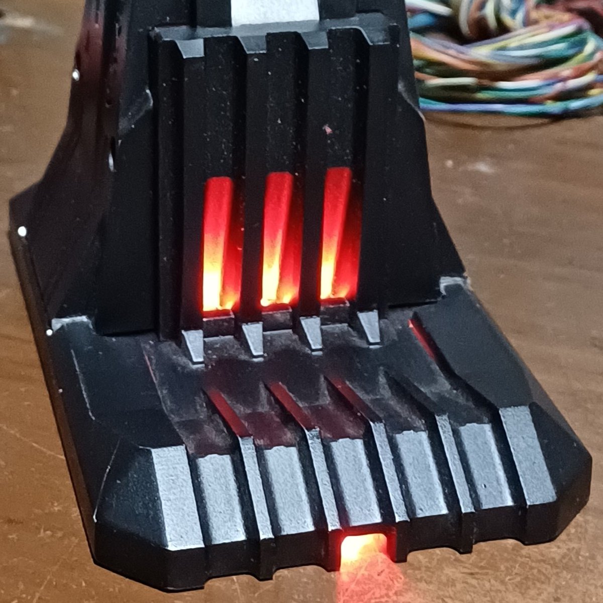 asaltek's tweet photo. Ufacık smd 1206 LEDler ve 2032 batarya ile,
Vader'ın ocağına ateşler düşürdük.🔥🔥🔥

#saberkraft MONOLITH-LE (Legacy Edition) https://t.co/EIA7Pi16w3