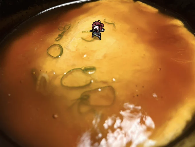 ロアちゃん宇宙の友達が ロアちゃん宇宙人なキャラと友達になれるなら誰となりたい? やっぱりジョジョ4部の彼とか?それともハタ皇子?それともそれとも! 違うものの考え方を持った人達を知ってくのも楽しそうだよね! ロアちゃんに可愛い宇宙人キャラとの出会いを〜 今日のご飯 天津飯 #ロアート