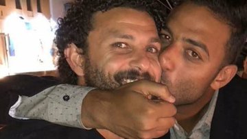 المرءُ على دينِ خليلِه فلينظرْ أحدُكم مَن يُخاللُ
صدق رسول الله صلى الله عليه وسلم