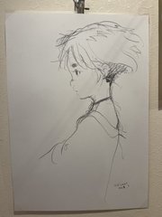 その画風に深く引き込まれ、わずかな筆致で生き生きとした形象が紙の上に浮かび上がる。