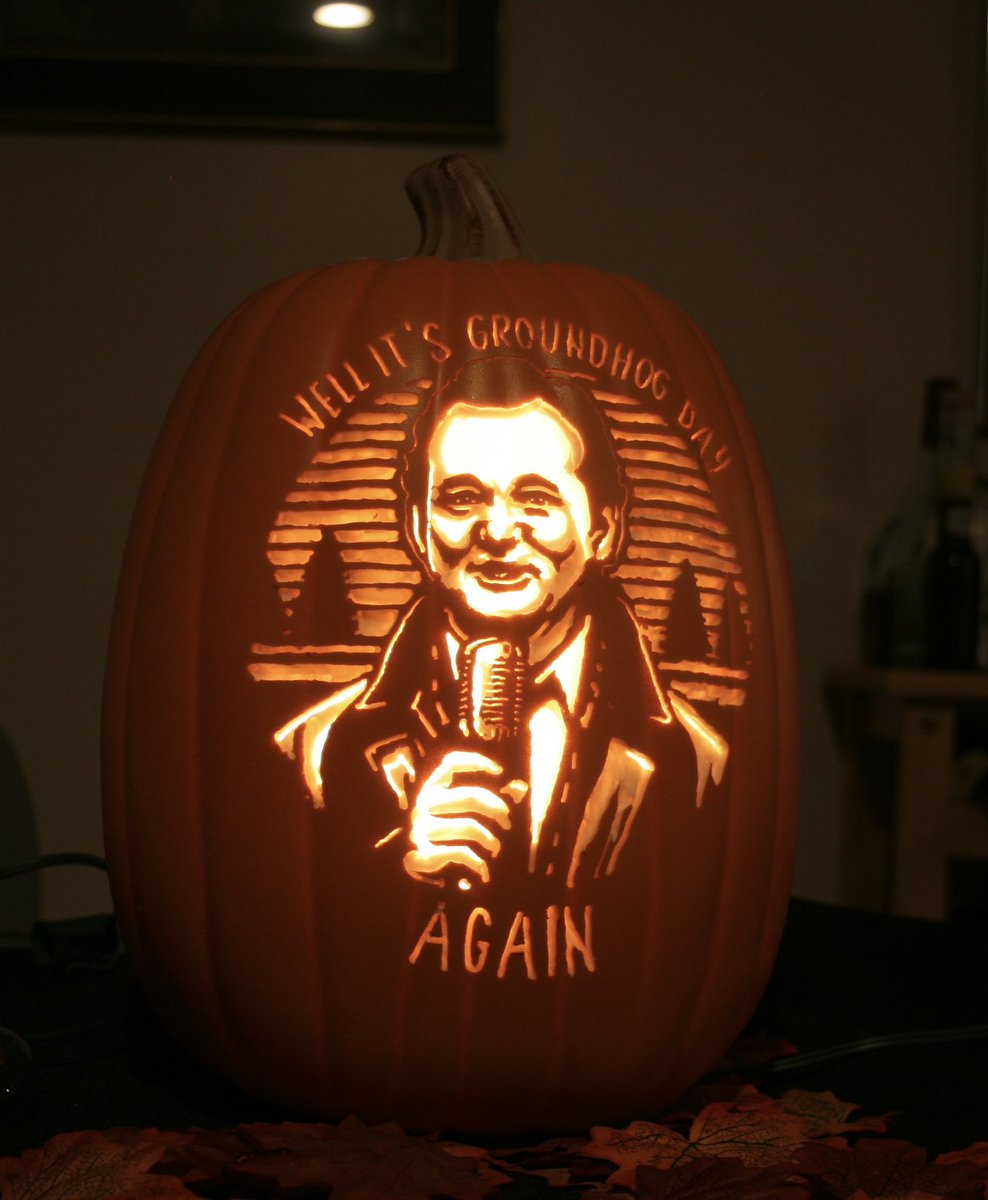 kecappell's tweet photo. @CaliforniaWxGuy started pumpkin carving! 🎃 https://t.co/hIk9KEaVcm