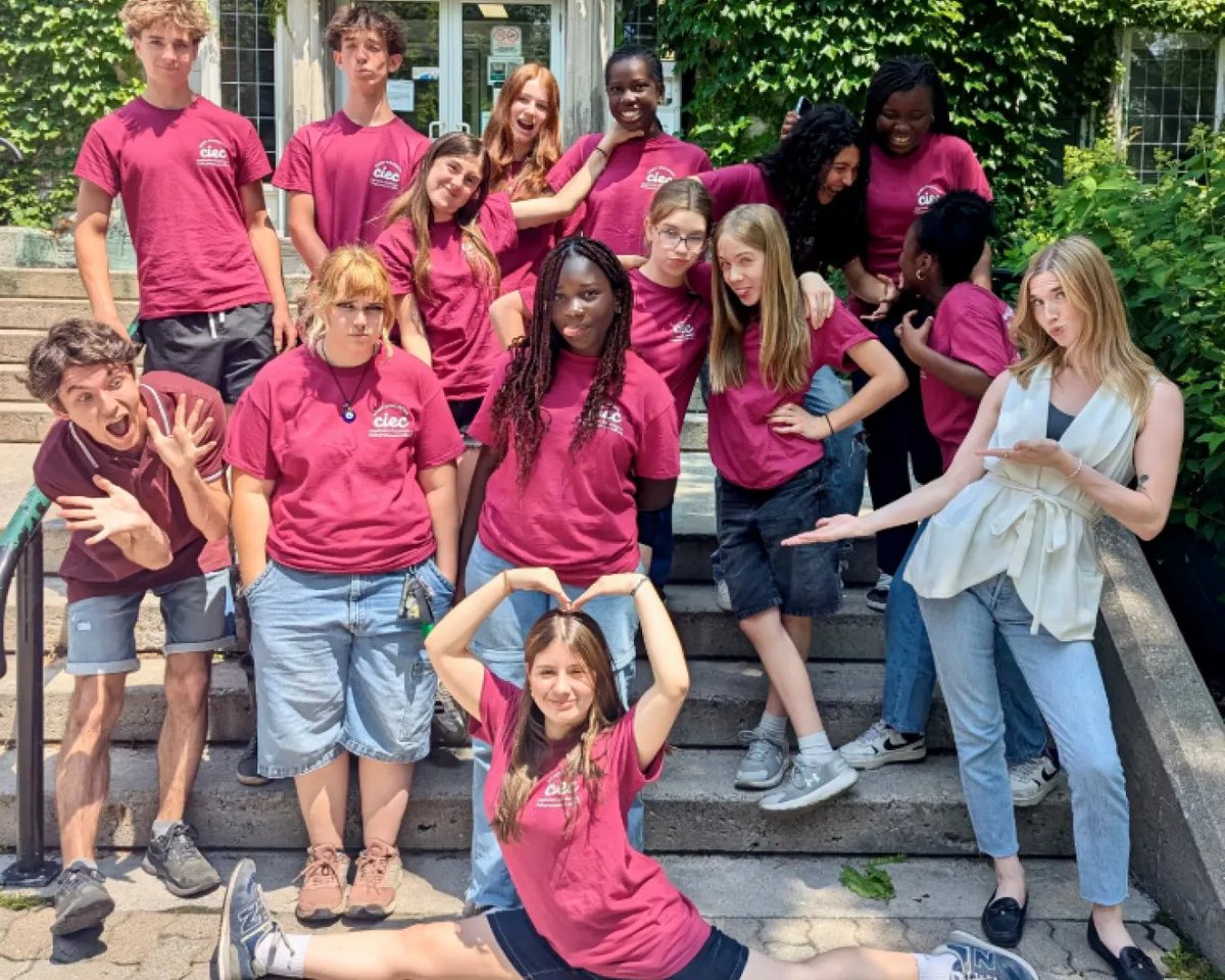 𝟰𝟱𝟬 𝗷𝗲𝘂𝗻𝗲𝘀 𝗮𝘂 𝘀𝗲𝗿𝘃𝗶𝗰𝗲 𝗱𝗲 𝗹𝗮 𝗰𝗼𝗺𝗺𝘂𝗻𝗮𝘂𝘁é | Cet été, dans plusieurs régions du Québec, 47 Coops d’initiation à l’#entrepreneuriat collectif (#CIEC) ont été actives afin d’offrir différents services dans leur communauté.
lnkd.in/eh8HYwba