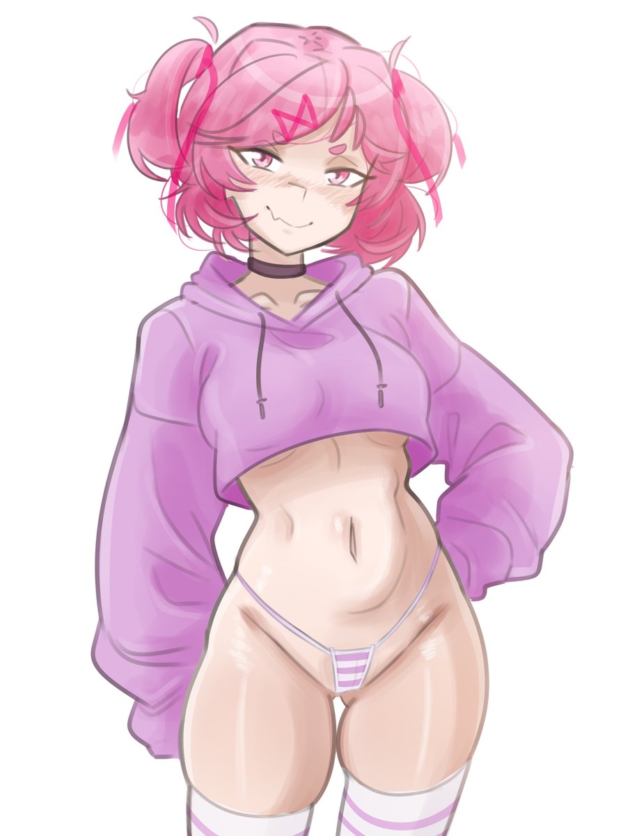 Natsuki forgot her pants