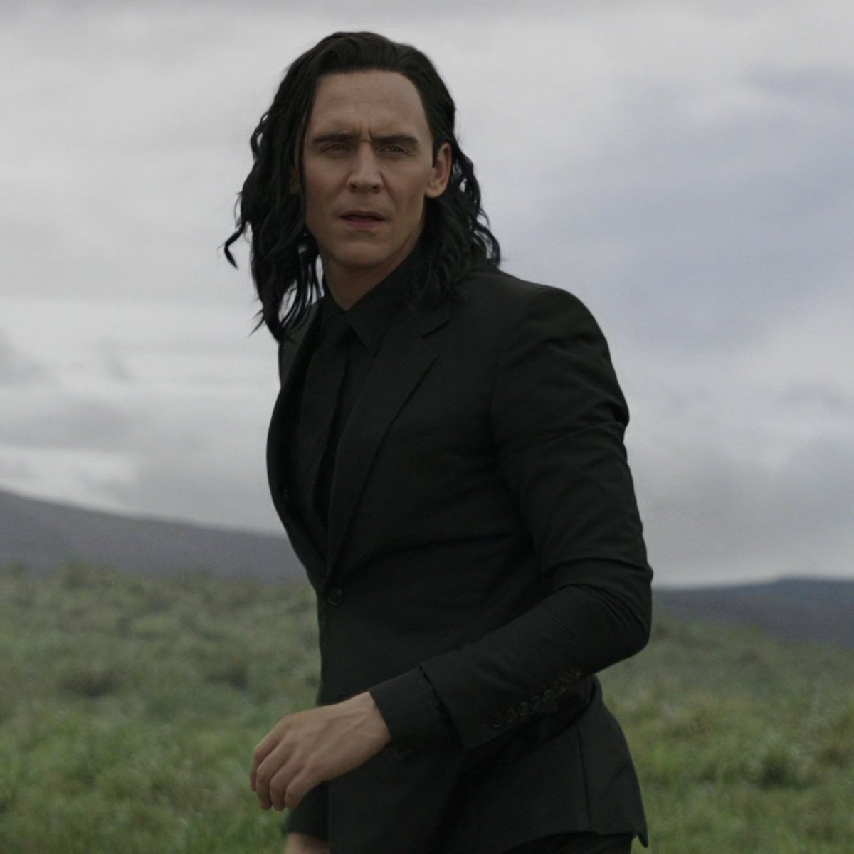 daily loki ४ (@stansloki) on Twitter photo 