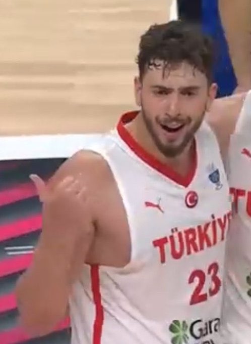 Jackson Gatlin (@jtgatlin) on Twitter photo 