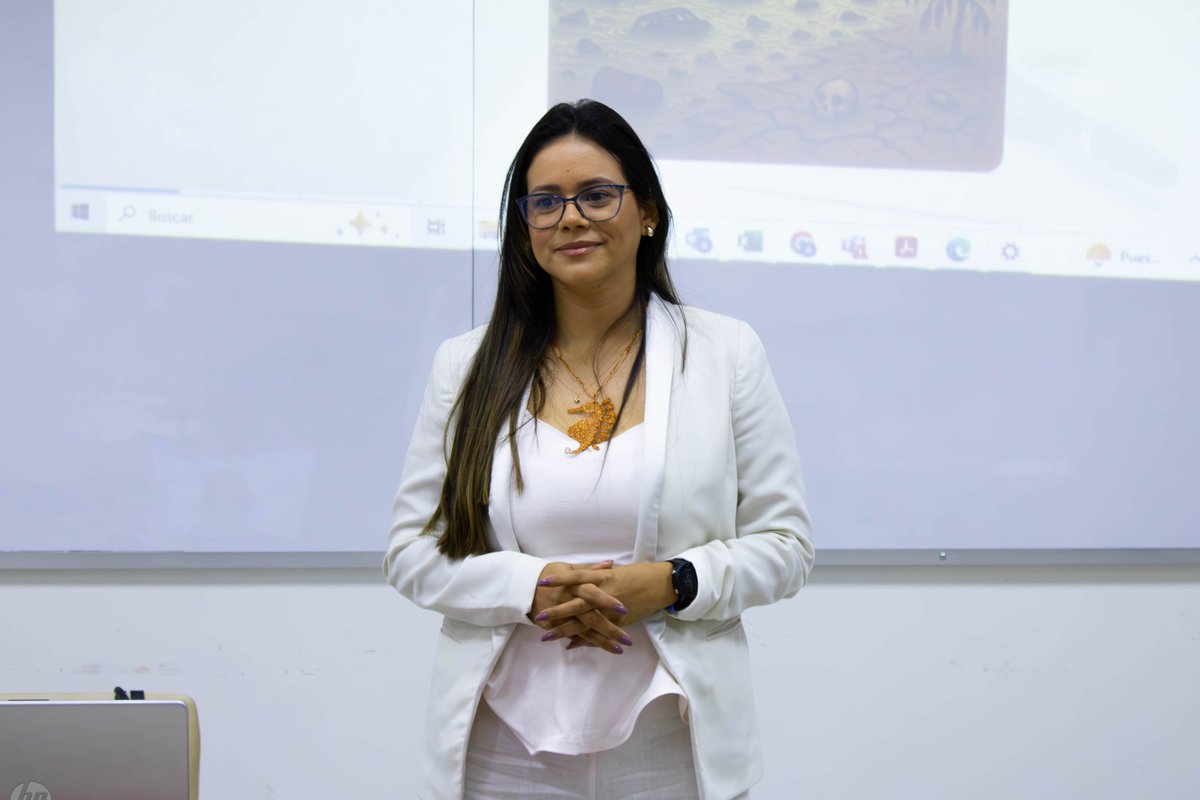 El jueves 11 de setiembre se dio inicio en la FACSO-UNA al Seminario-Taller “Derecho Ambiental y Justicia Climática: cambio climático y desarrollo sostenible”. 
facebook.com/share/p/1GHQR9…