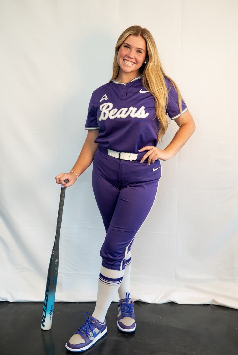 l am beyond excited to announce my verbal commitment to continue my academic and athletic career playing division 1 softball at the University of Central Arkansas!
First, I want to thank God for blessing me with the opportunities, strength, and guidance that have brought me to