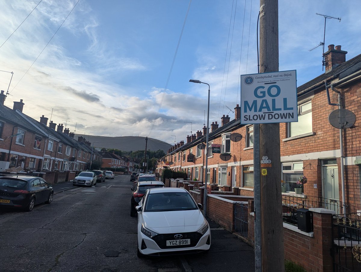 Out today in Beechmount Grove &amp; Crescent delivering campaign letters and engaging with residents after installing our new “Go Mall/Slow Down” signs. 🚸

Promoting road safety + the Irish language 💚 Join BRC BRCbeechmount@outlook.com

Together for a safer, stronger Ard na bhfeá