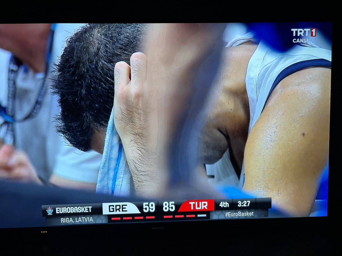 Denize döktük dedi yorumcu. İçimin yağları eridi. Ayağınıza taş değmesin
 #12DevAdam