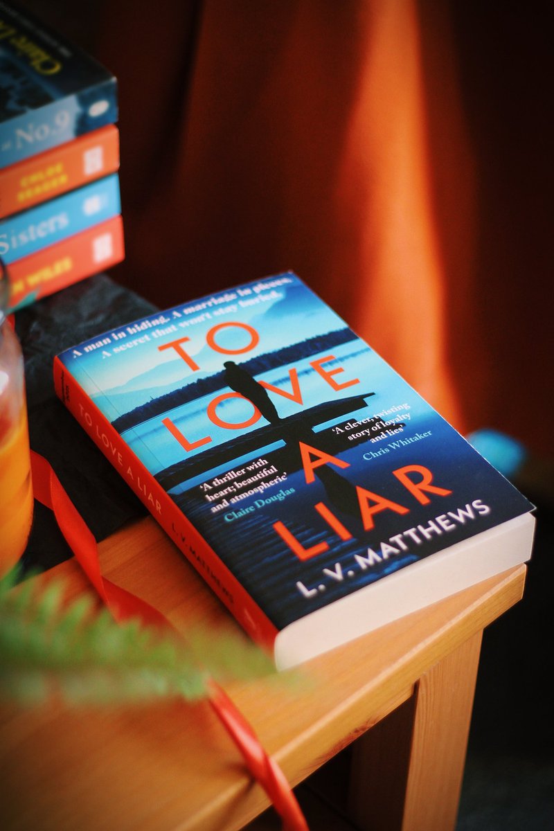 Emily 📚 tweet media