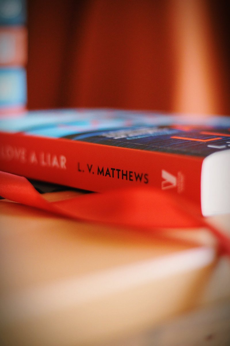 Emily 📚 tweet media