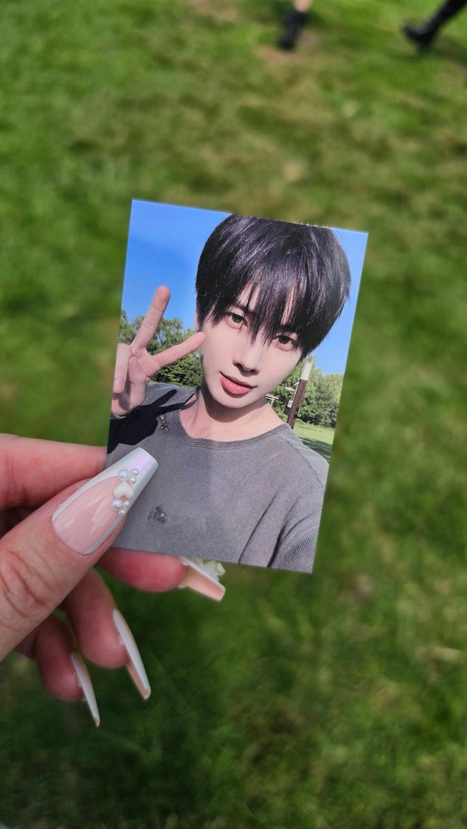 tyongmoonchild's tweet photo. moa zone 
txt la

have Taehyun looking for Yeonjun or Soobin please 🫶🏻 https://t.co/L9bEjgF2t6