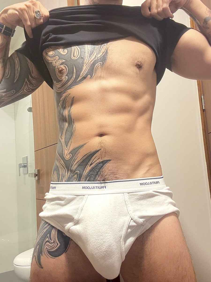 Dom D’Angelo (@big_d_angelo) on Twitter photo <a href="/yrshvct/">victor</a> Wataaaa <a href="/yrshvct/">victor</a> Wataaaa