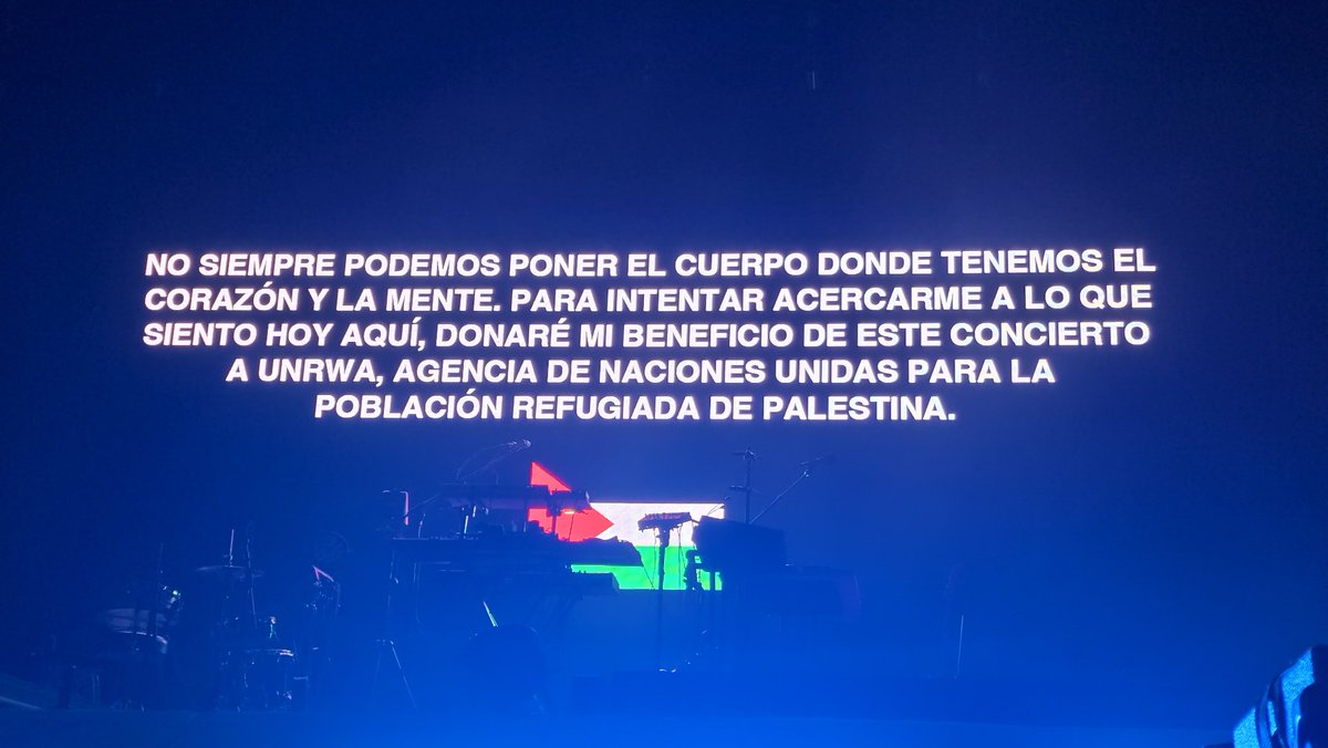 Y llegó <a href="/zaharapop/">Zahara</a> al <a href="/GranadaSound/">Granada Sound</a> , así  sí. Me faltan palmas.
