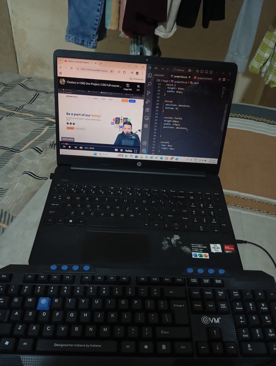 Dnyanup001's tweet image. Day 10 ✅ | Completed my Coder Army lecture! Learned how the Flex property works in CSS and even built a mini login form. 🚀💻 #CoderArmy #WebDevelopment #CSSFlexbox